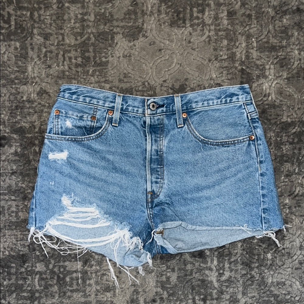 Distressed Levi 501 cutoff Denim shorts